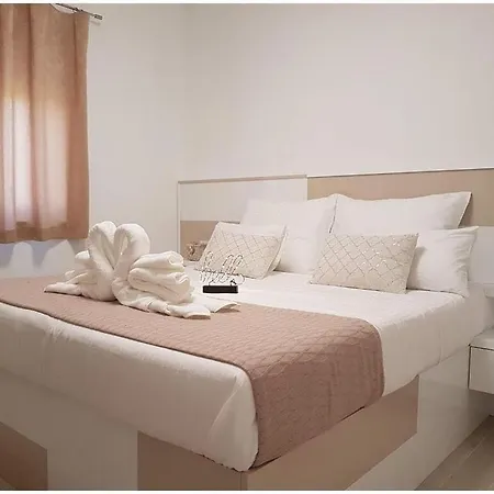 Sabun Luxury With Poo, Jacuzzi Villa